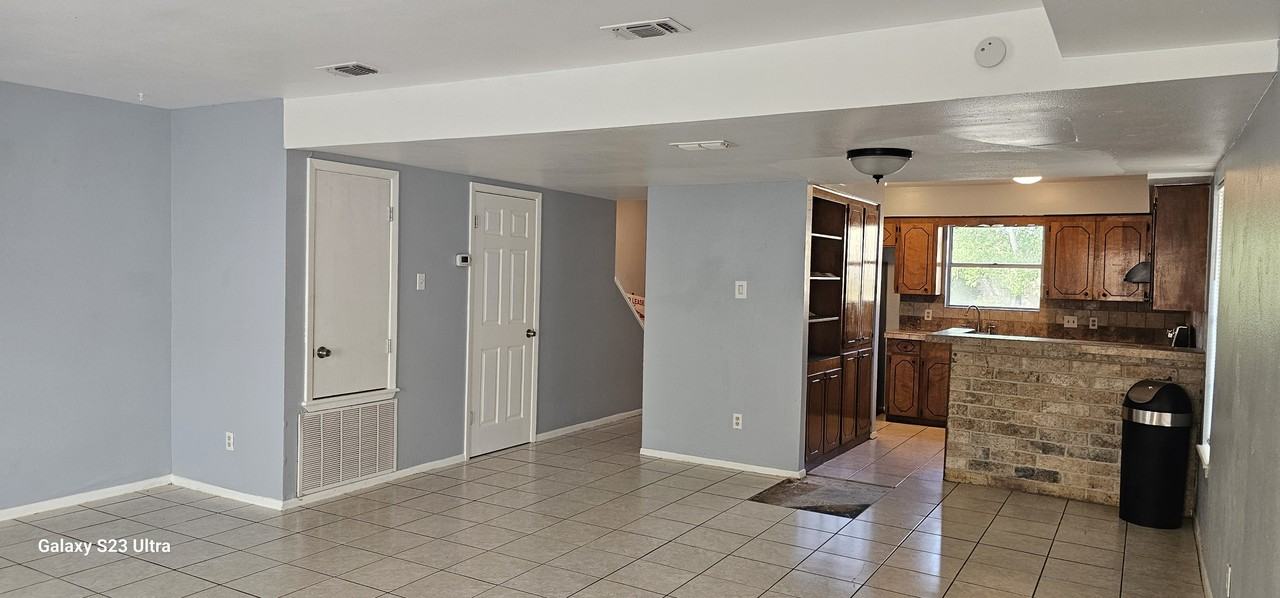 5015 Meandering Ln #A - Photo 6 of 14