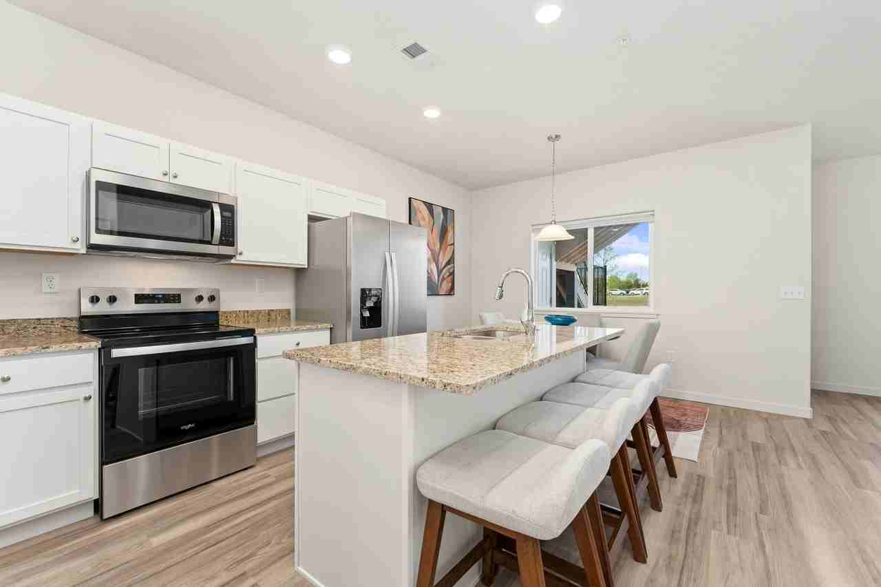 1601 Grand Harmony Blvd #202 - Photo 5 of 21