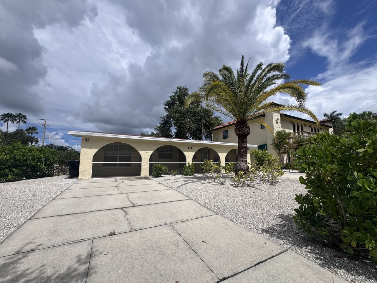 420 Palmetto Ct