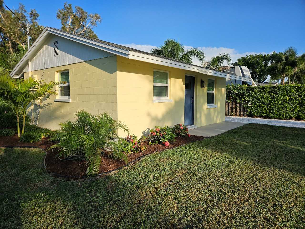 5011 Susan Ave #98MCM - Photo 2 of 8