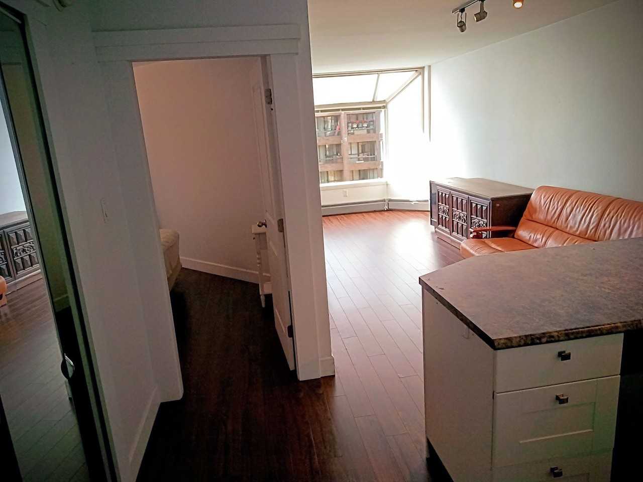 Drake St & Hornby St #811 - Photo 5 of 15