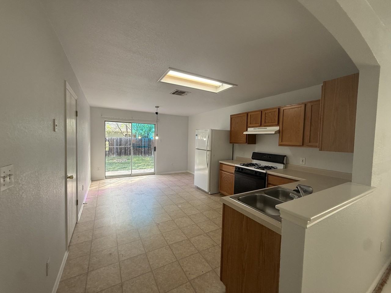 128 Grant Way #1 - Photo 5 of 17