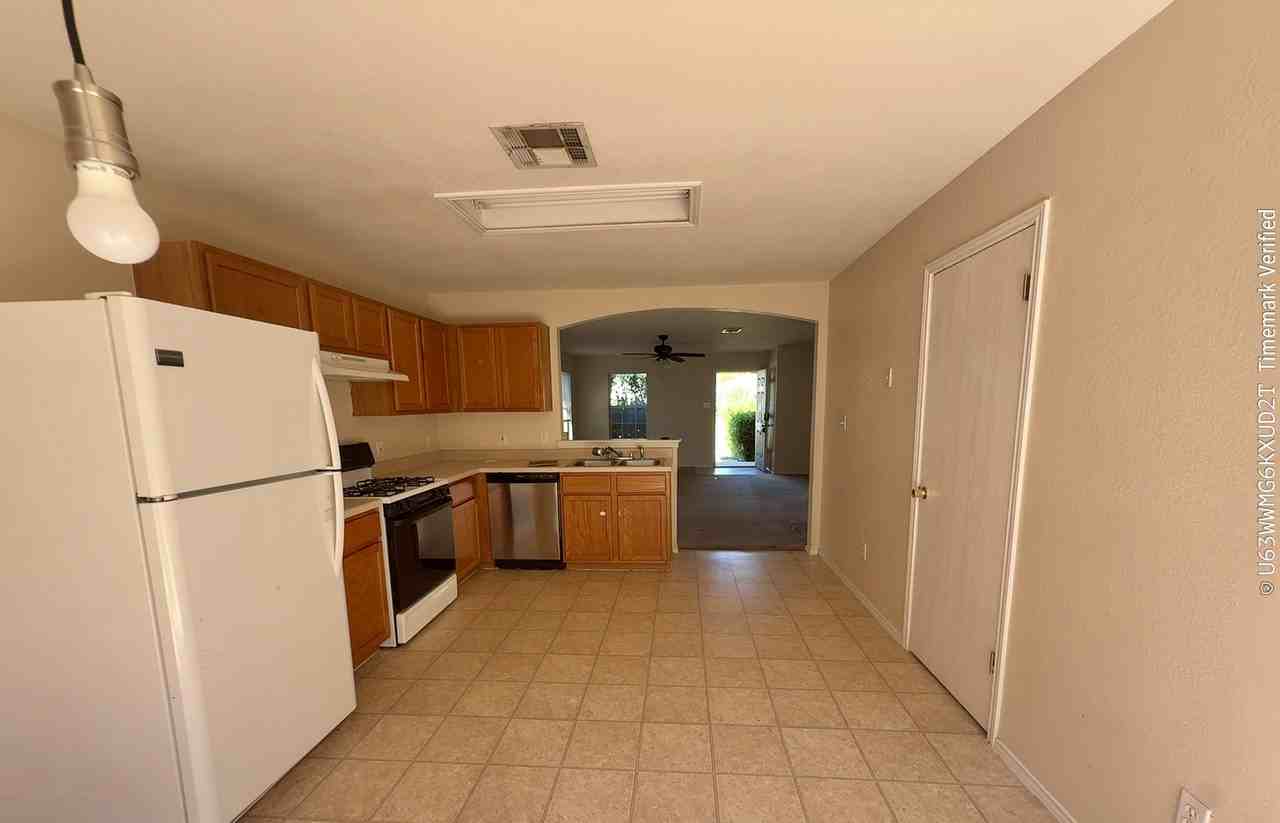128 Grant Way #1 - Photo 6 of 17