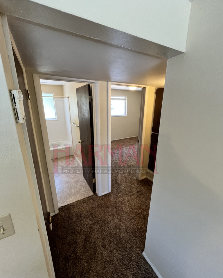 1542 S 400 E #1542 - Photo 3 of 12