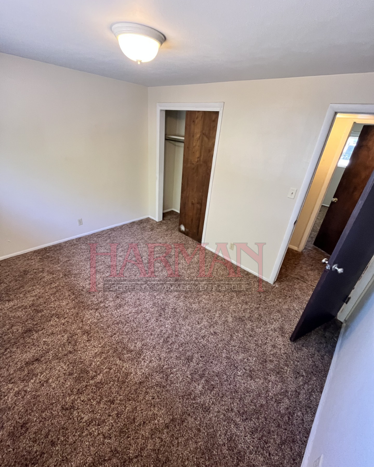 1542 S 400 E #1542 - Photo 5 of 12