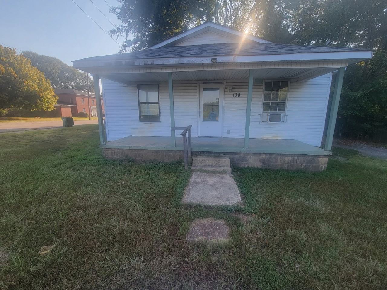 138 Cartmell St - Photo 2 of 11