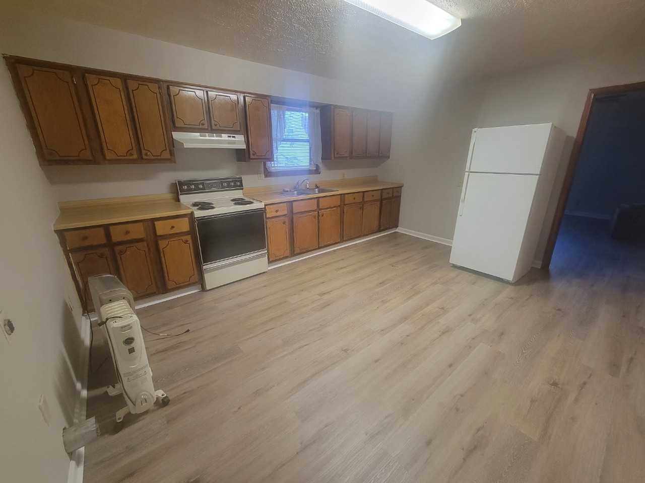 138 Cartmell St - Photo 6 of 11