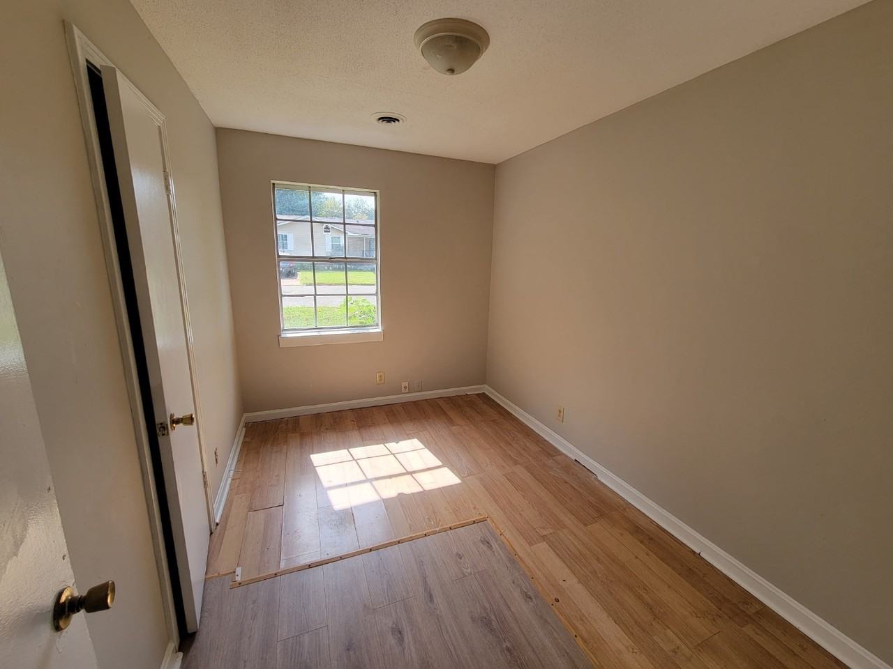 29 Richard Rd - Photo 6 of 11