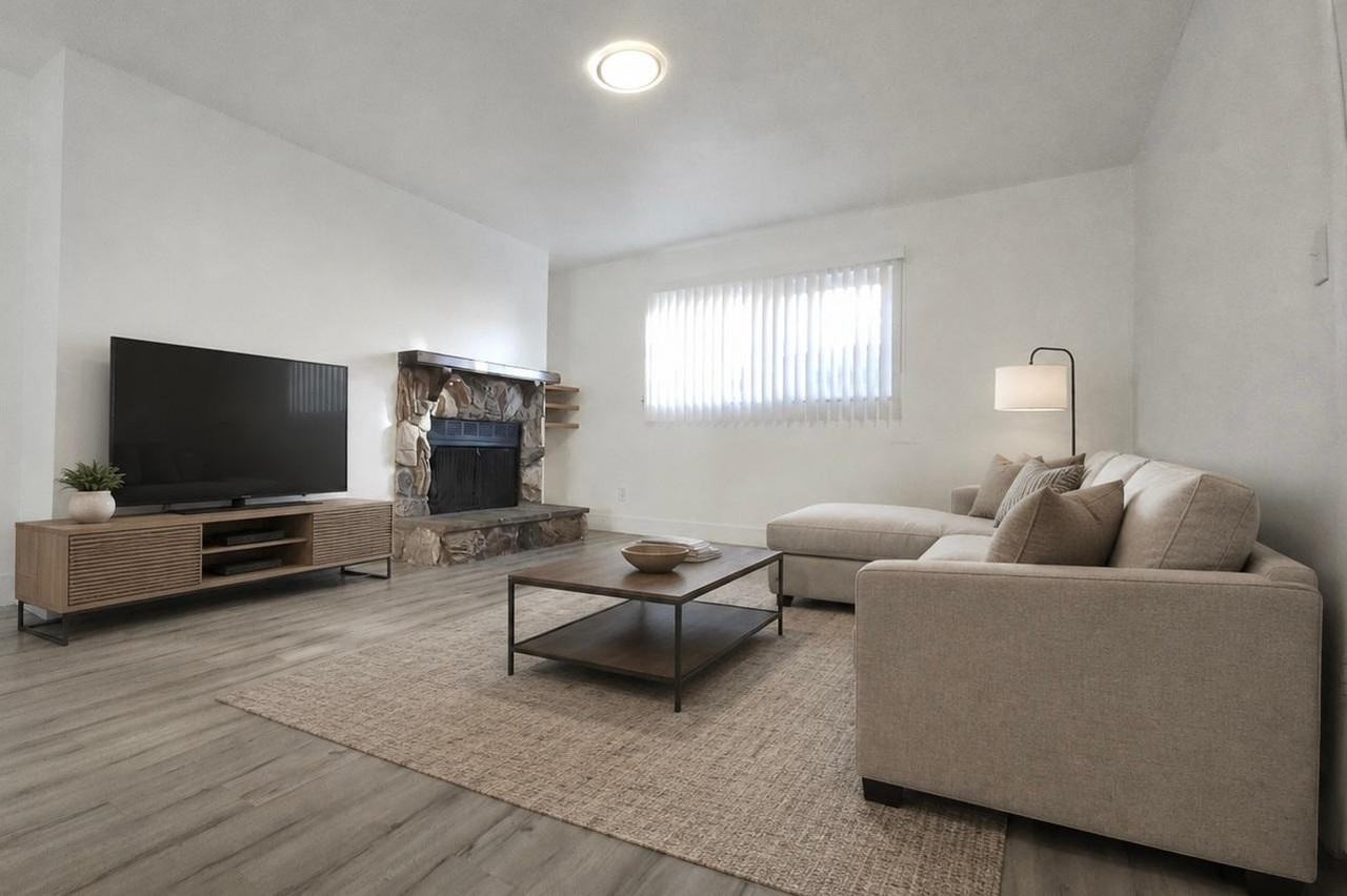1461 N Amiron Way - Photo 2 of 19