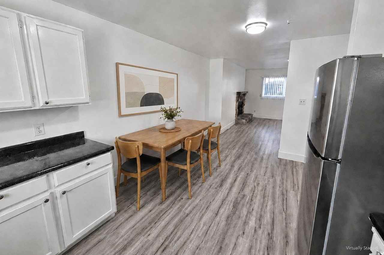 1461 N Amiron Way - Photo 4 of 19