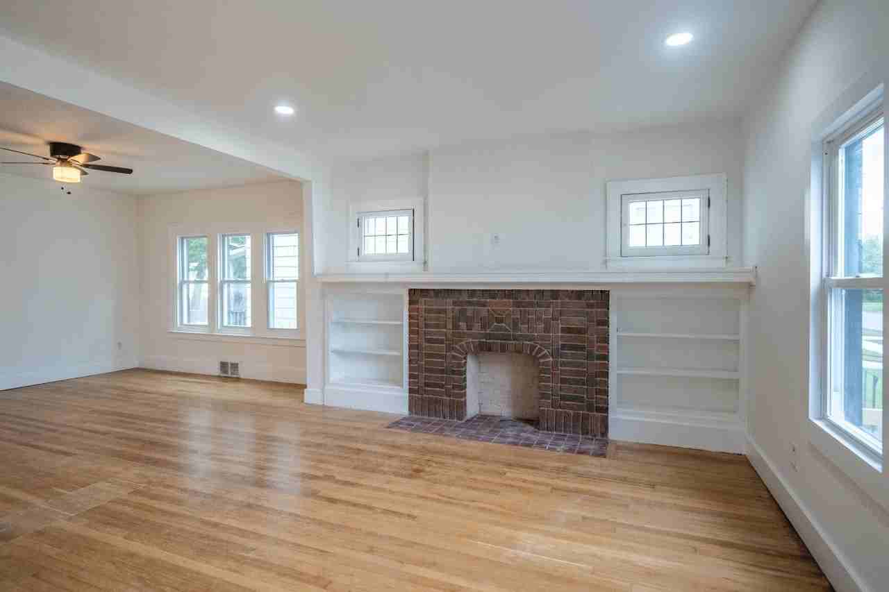 4373 Balfour Rd - Photo 7 of 10