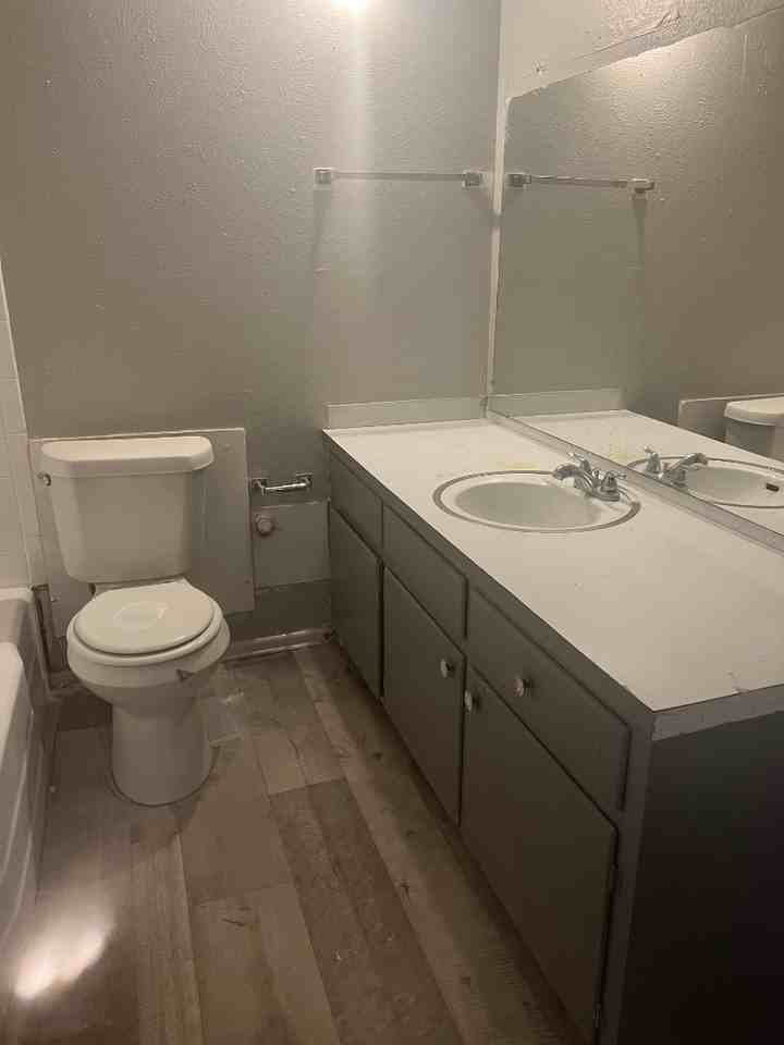 1345 65th Dr - Photo 6 of 7