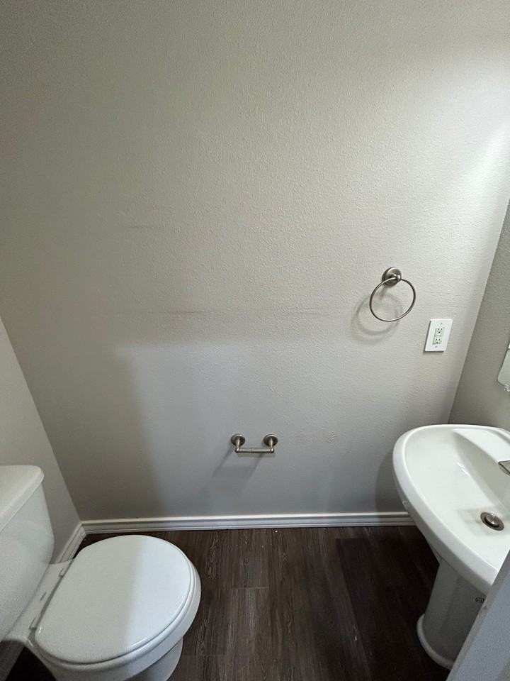 3427 - 3457 Brooke Place - 3431 - Photo 3 of 20