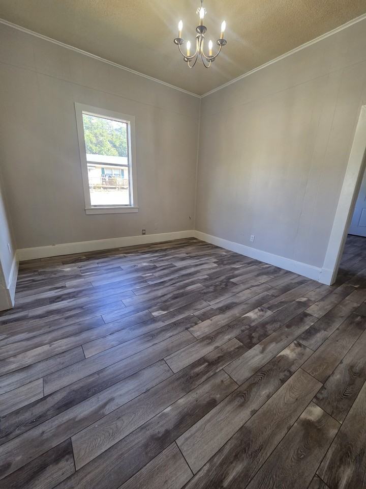 702 Mary St #1 - Photo 3 of 13