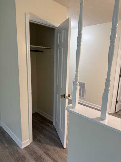 200 S 10th St #B - Photo 5 of 20