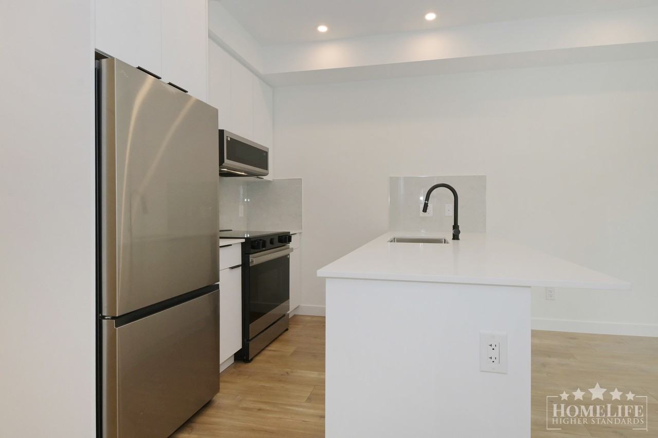 14398 60 Ave - Photo 7 of 26