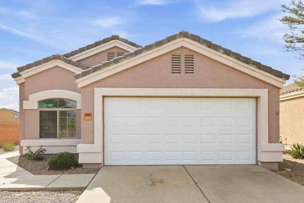 12501 W Mandalay Ln