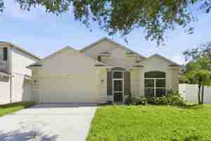 featured image of 131 Harwood Cir