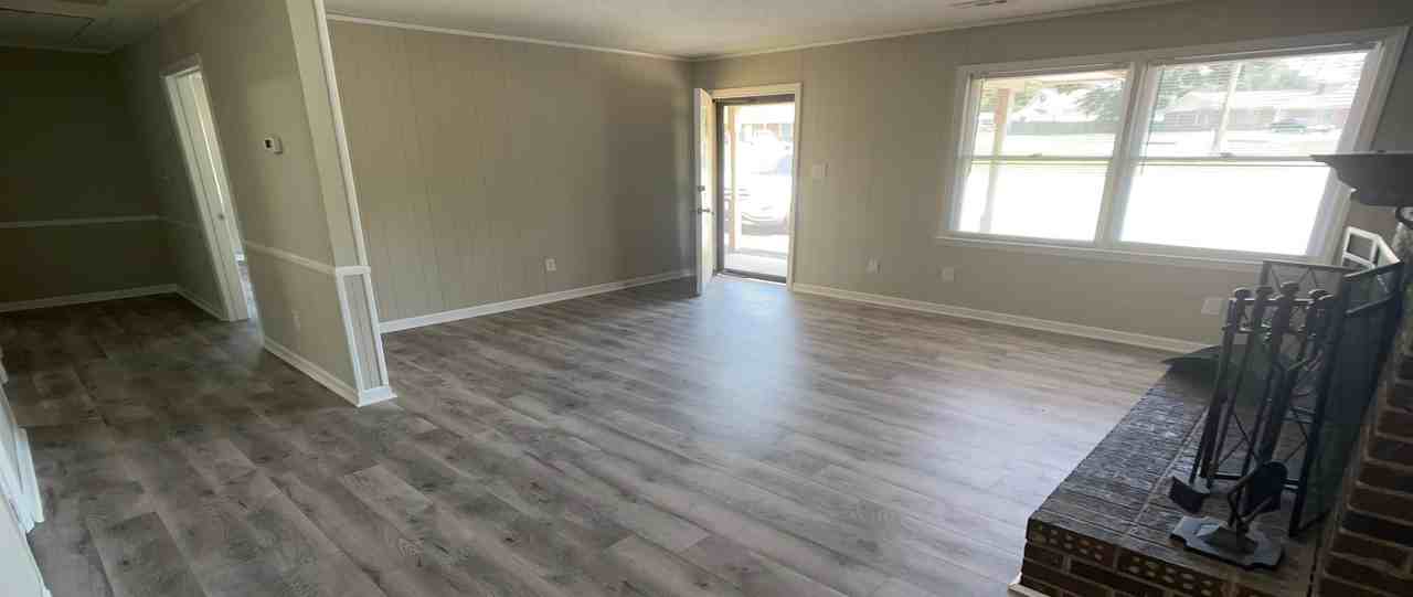 227 Welch Ave #A - Photo 3 of 21