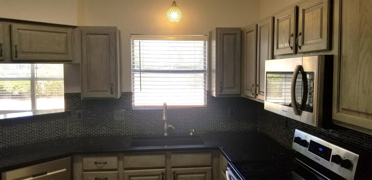 4712 Oxford Dr #1 - Photo 7 of 23