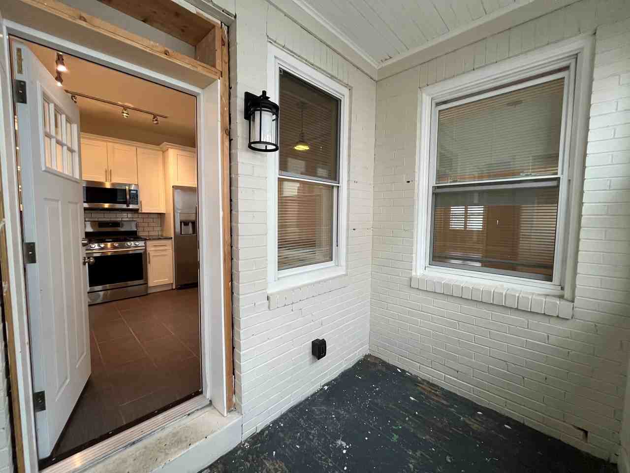 5615 E Liberty Blvd #2 - Photo 5 of 24
