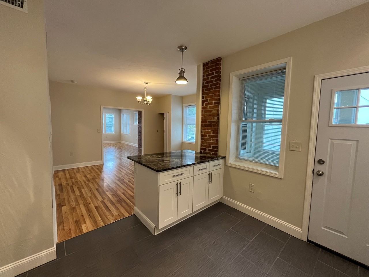 5615 E Liberty Blvd #2 - Photo 7 of 24