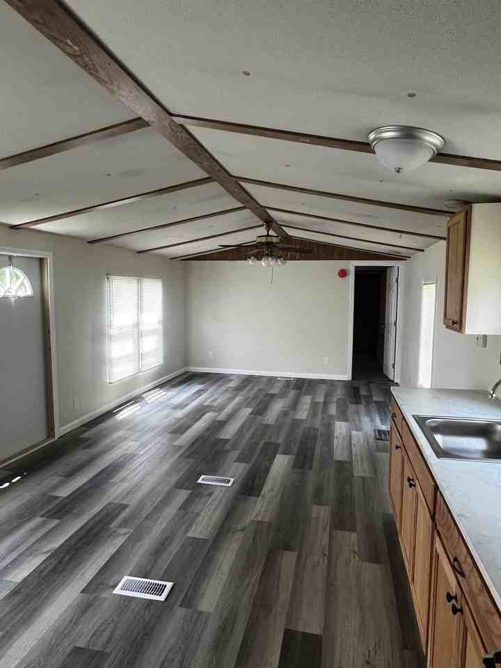 1027 Aaron Ln #11 - Photo 2 of 9