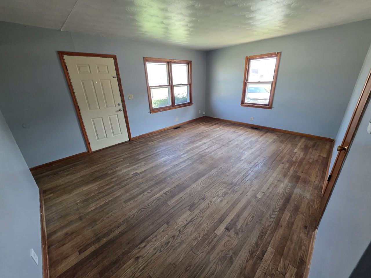1390 S Main St #1 - Photo 2 of 7