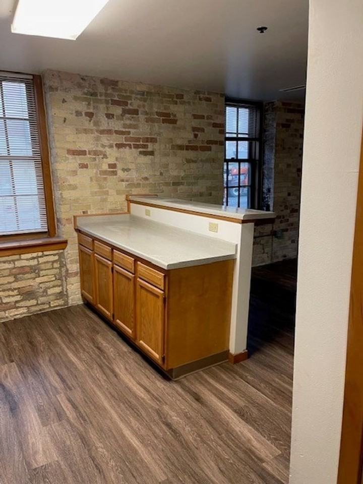 Belle Harbor offers one, two, and three bedroom lofts - Photo 5 of 23