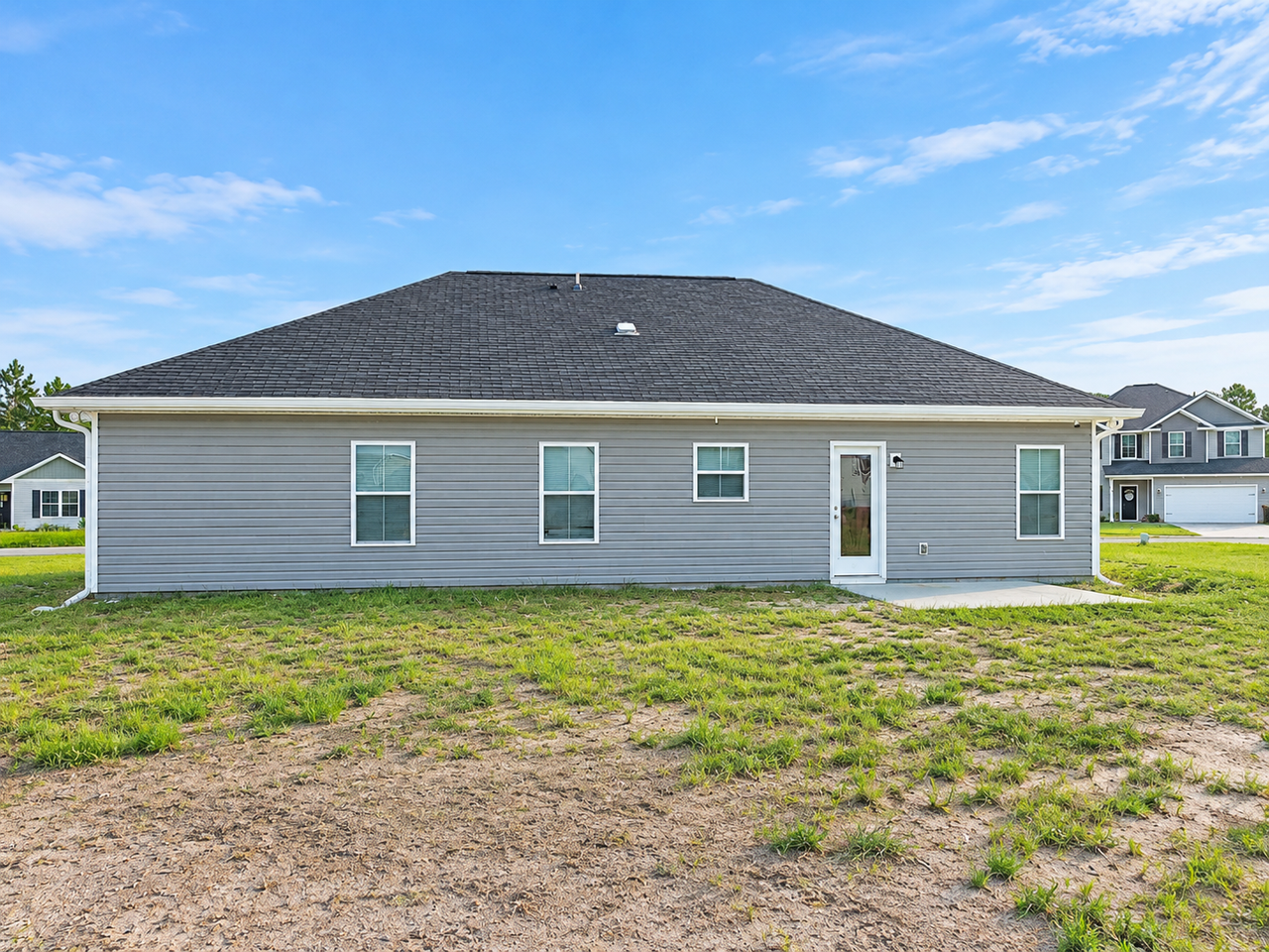 152 Mcclelland Loop Ne #1 - Photo 2 of 3