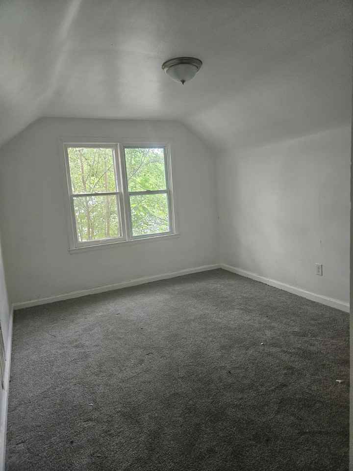 12150 Wayburn St #1 - Photo 3 of 8