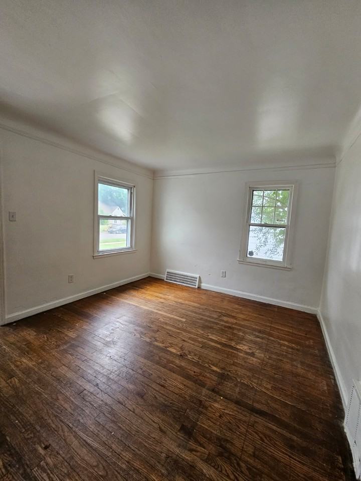 12150 Wayburn St #1 - Photo 7 of 8