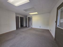 featured image of 2315 Falls Ave #1