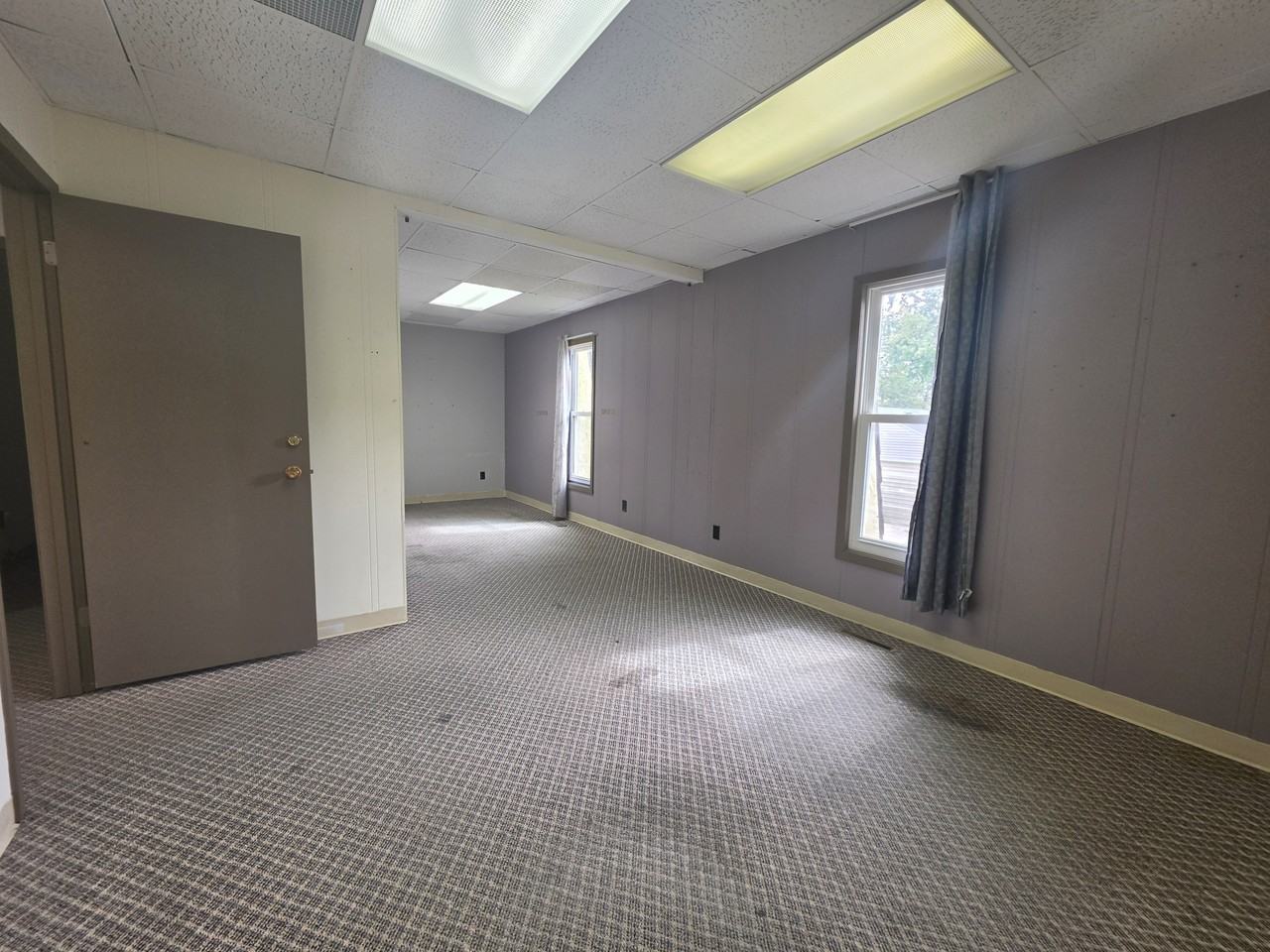 2315 Falls Ave #1 - Photo 2 of 9