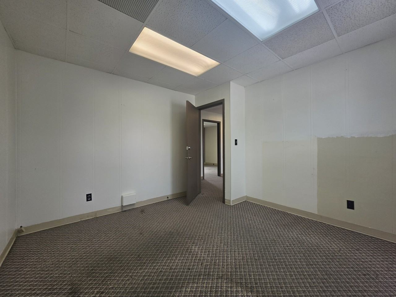 2315 Falls Ave #1 - Photo 6 of 9