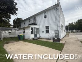 featured image of 1183 Harvey St #2