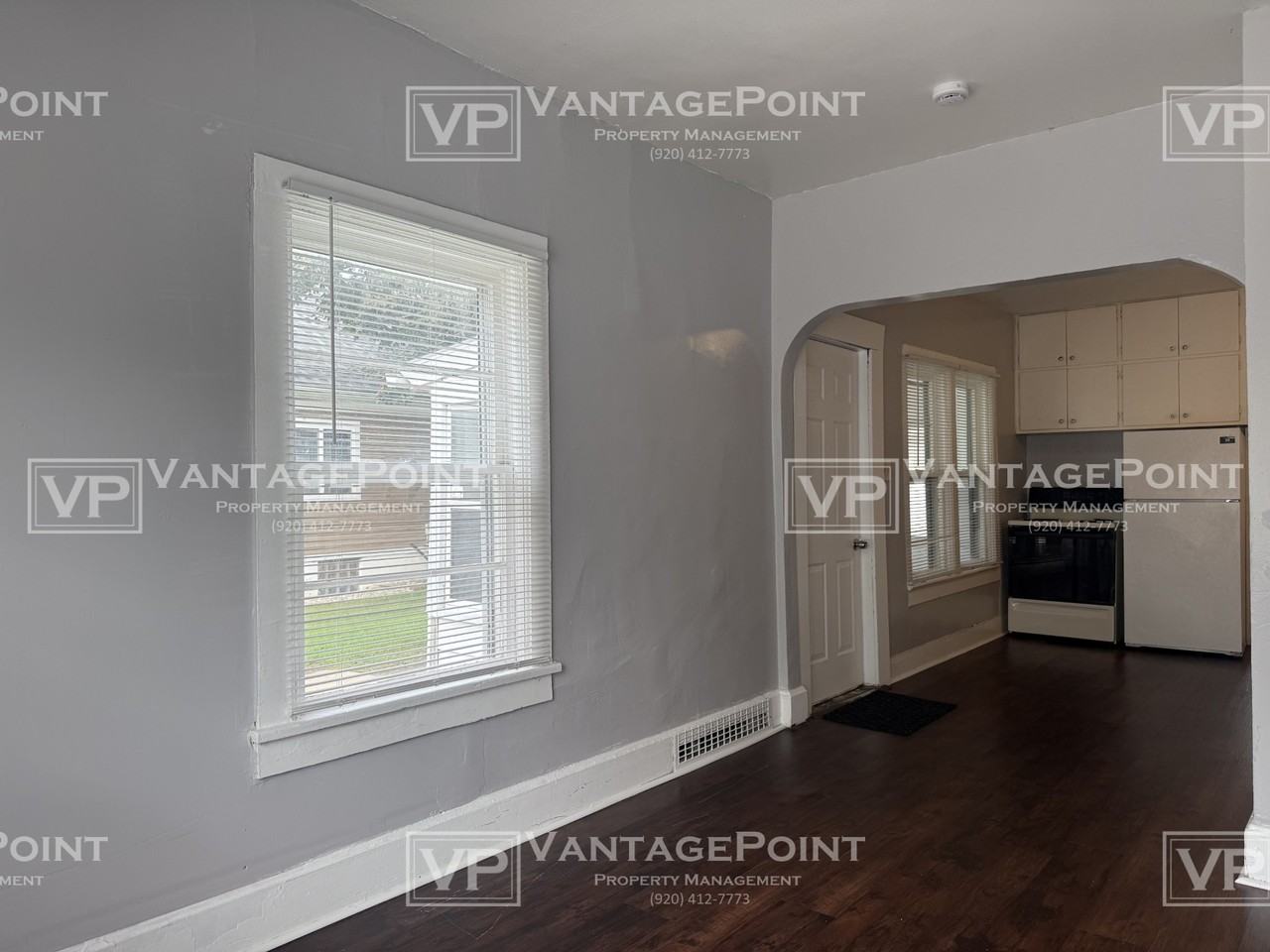 1183 Harvey St #2 - Photo 4 of 15