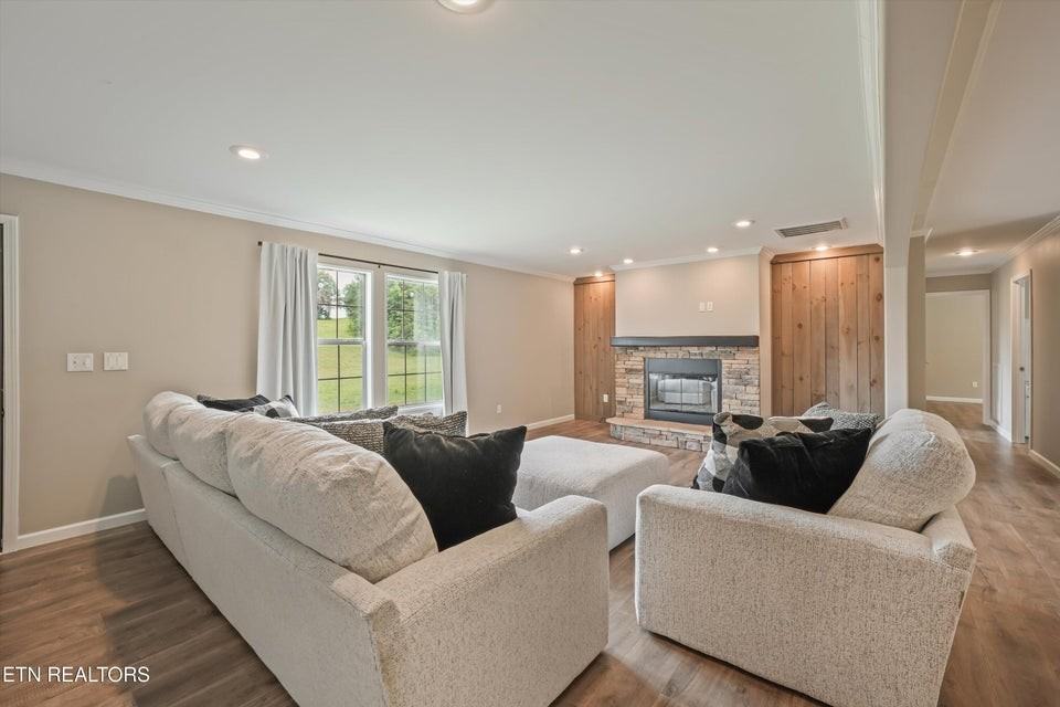 4815 Big Springs Rd #1 - Photo 7 of 22