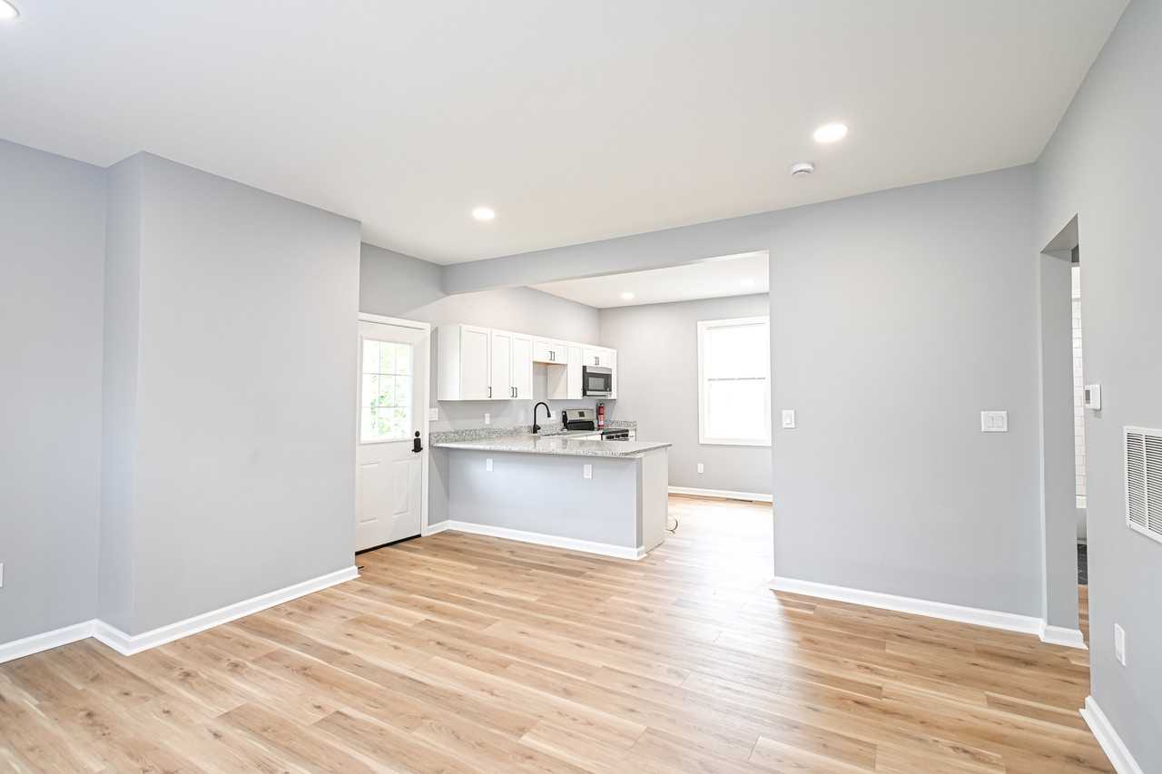 9350 Reading Rd #2 - Photo 4 of 27