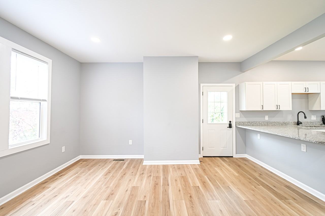 9350 Reading Rd #2 - Photo 5 of 27