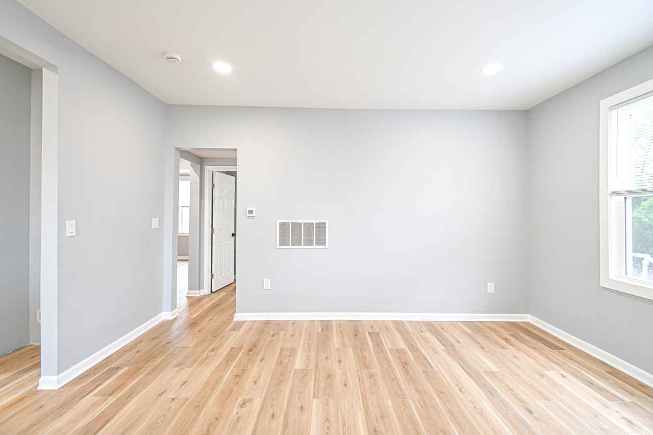 9350 Reading Rd #2 - Photo 6 of 27