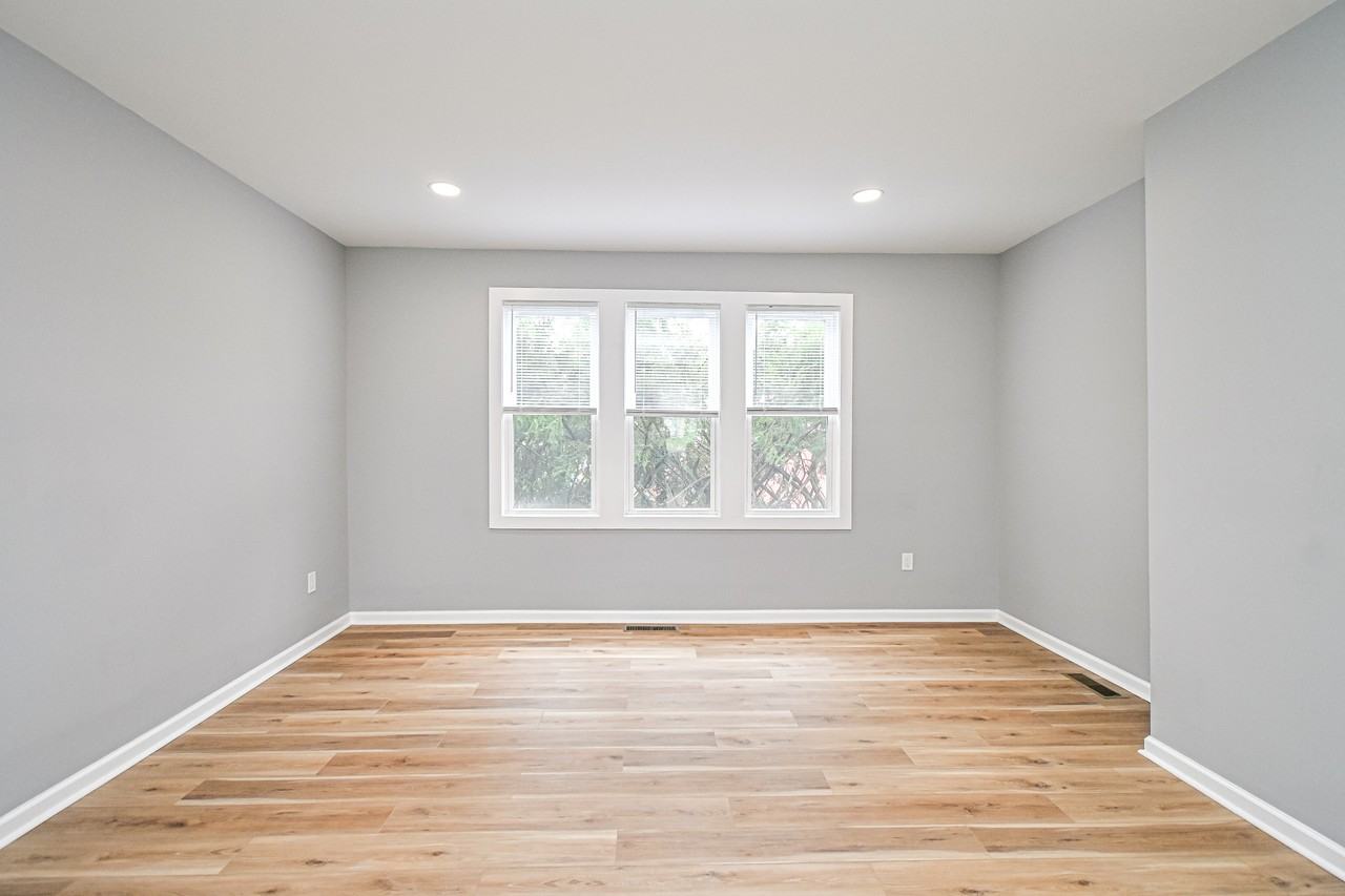 9350 Reading Rd #2 - Photo 7 of 27