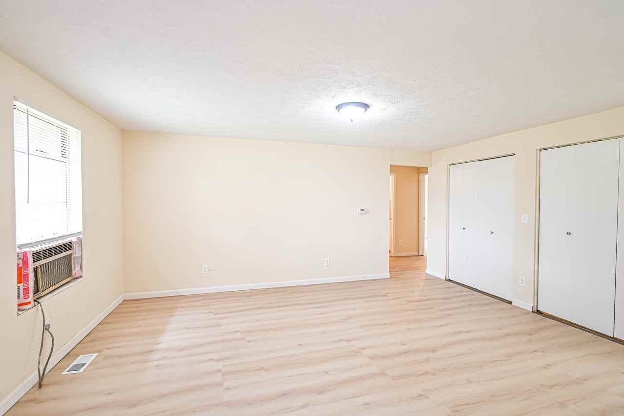 6171 Little Creek Ct #1 - Photo 4 of 32
