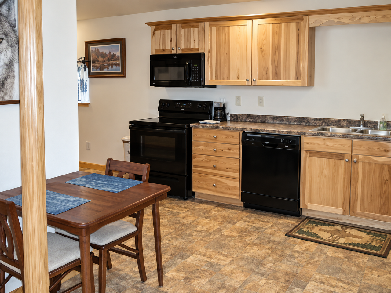 927 Cedar St #1 - Photo 4 of 22