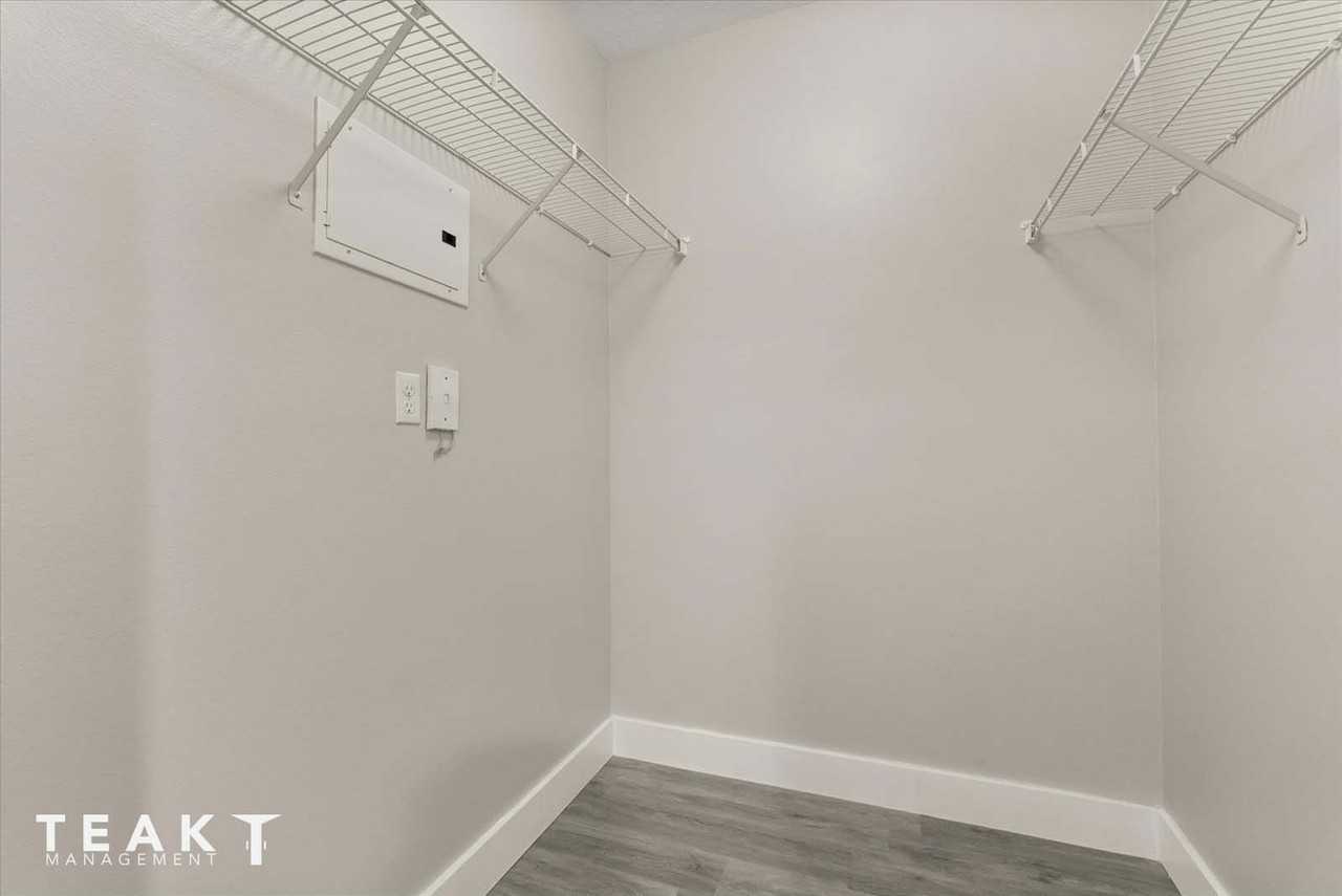 322 East Central Boulevard - 1404Unit 1404 #1404 - Photo 5 of 42