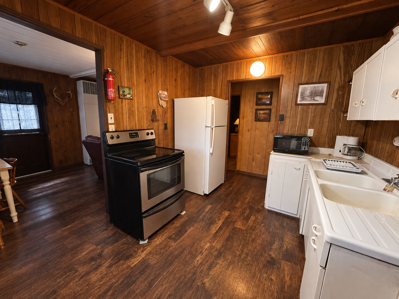 1432 Cottage Row #1 - Photo 5 of 18