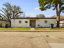 featured image of 312 Ehlinger Dr #B