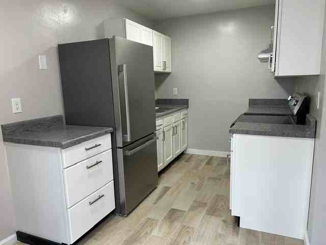 Hanson Ave #3 - Photo 3 of 14