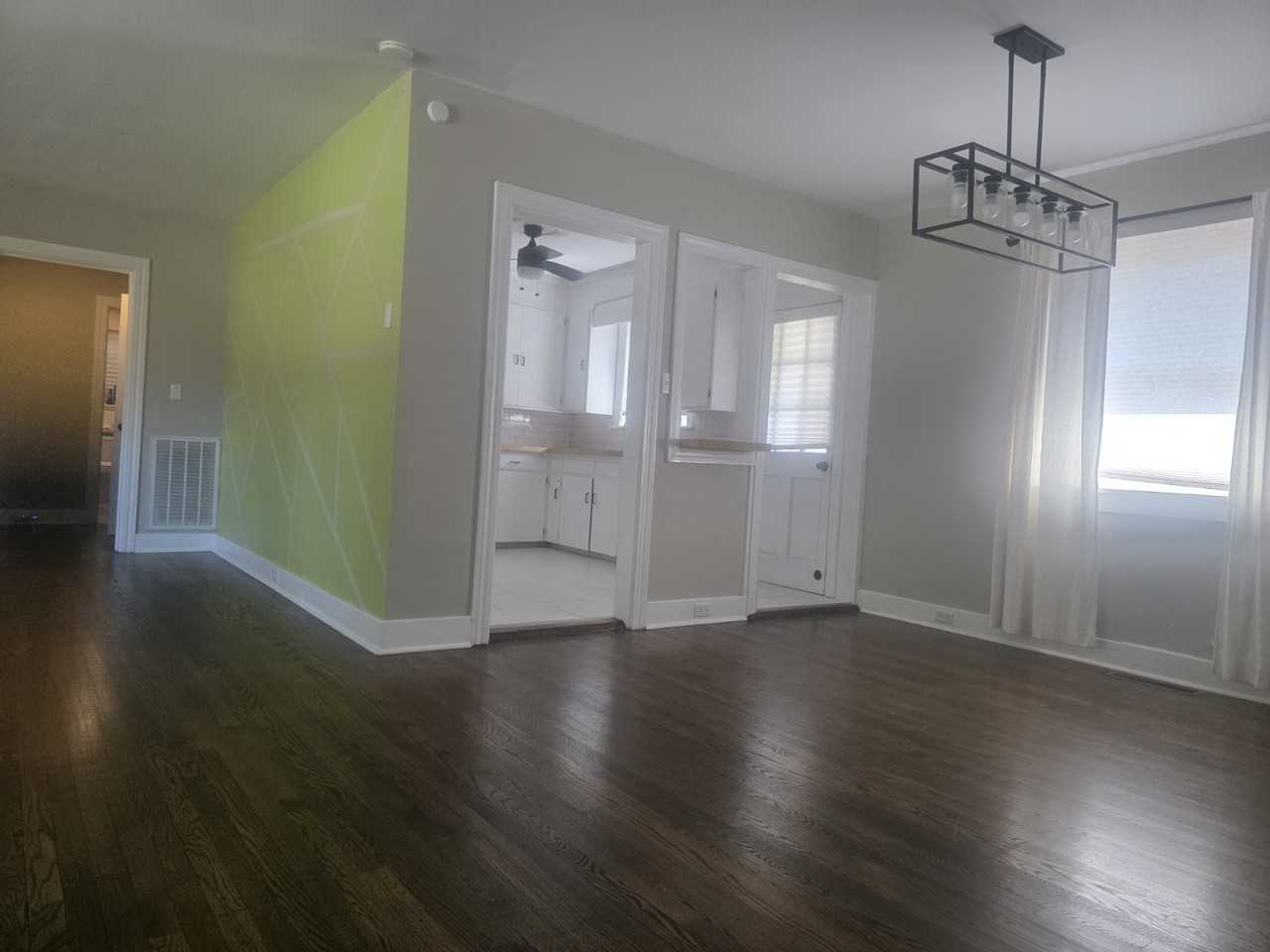 301 N Fulton St #1 - Photo 6 of 14