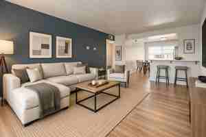 featured image of 405 Grand Canyon Blvd